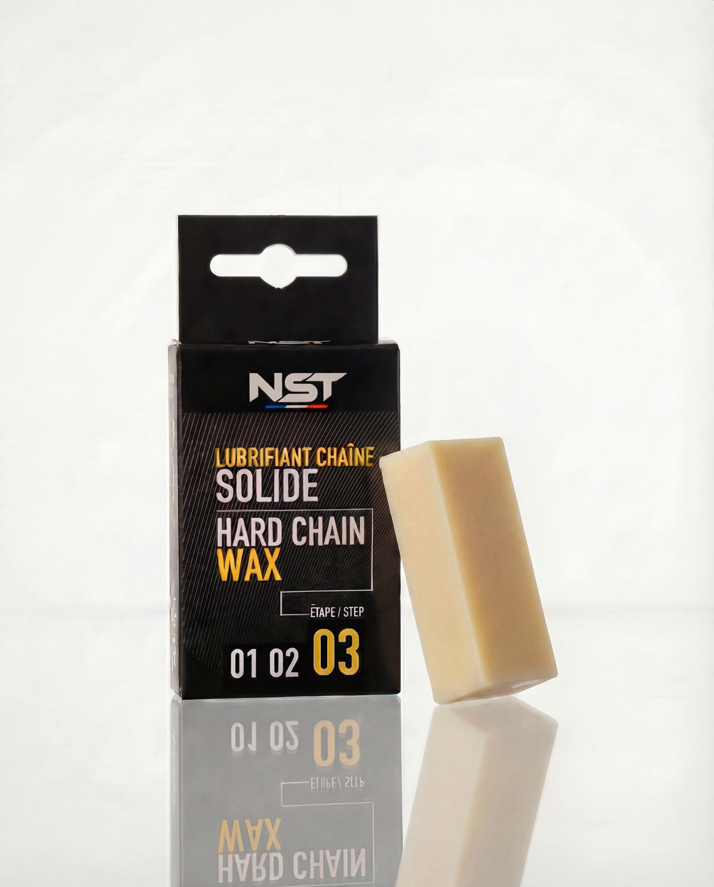 Hard Chain Wax 15.gr = jusqu’à 50 chaînes lubrifiées.